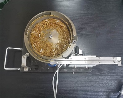 电子行业振动盘-1